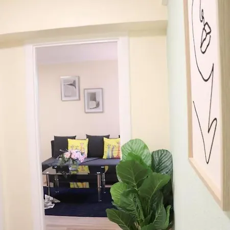 Hyde Park Studio * ロンドン
