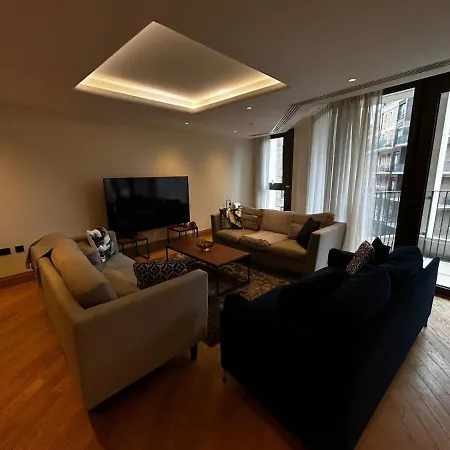 Luxury 2br Apt At C House Near Buckingham Palace Apartment