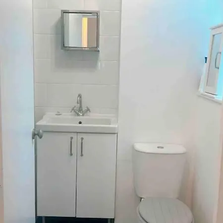 Cosy Flat In The Heart Of Wandsworth Apartment