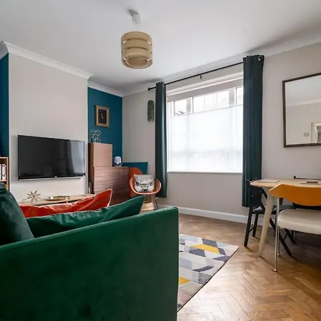 1 Bedroom In Vauxhall Near Big Ben *