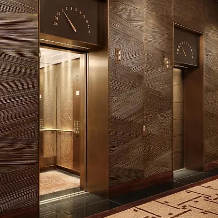 The Peninsula 5* London