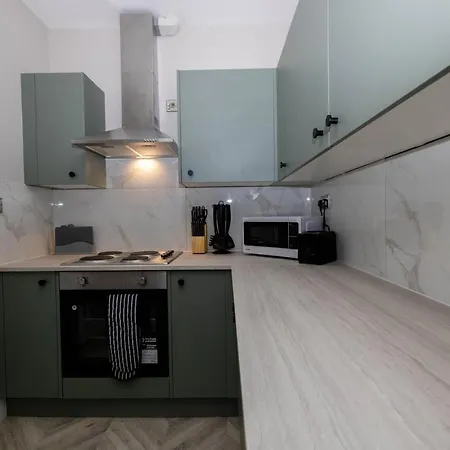 Ensuite With Garden