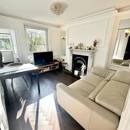Apartment Stunning 2 Bed In Kensington London