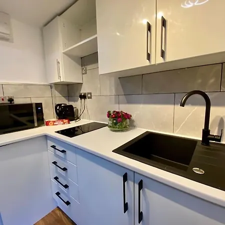Stylish For 3 Near Regent's Park N3 * London