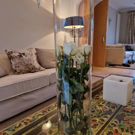 Holiday home Stunning 5 Bedroom Putney House *