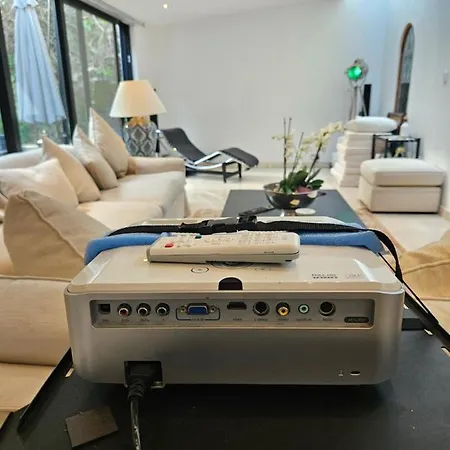 Holiday home Stunning 5 Bedroom Putney House *