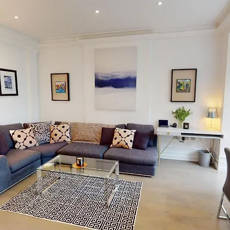 The Harrington - Knightsbridge - 18 Rutland Gate Aparthotel *
