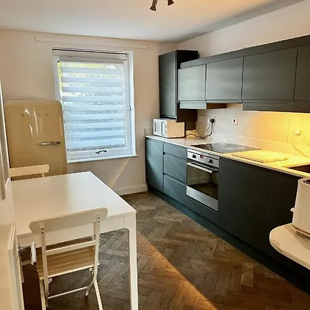 Gero's One Bedroom Nw8 * London