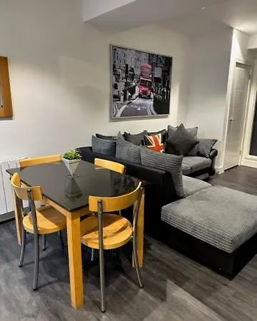 Apartment Stunning Flat With Parking Free Near Sutton Station