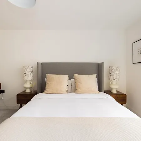 The Wembley Place - Stunning 1bdr Flat London