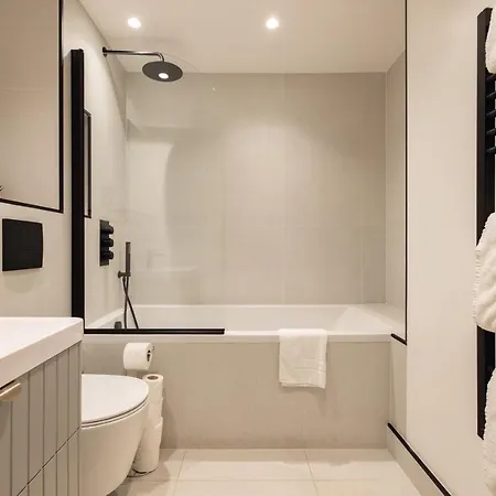 The Wembley Place - Stunning 1bdr Flat * London