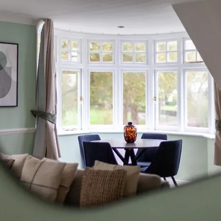 The Lewisham Flat *