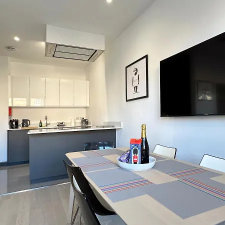 Nancy's Place In Notting Hill - 2 Double Beds, Ideal For Families Apartman London
