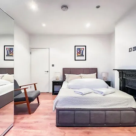 Prime Location Camden Luxury Sleeps 6 Appartamento