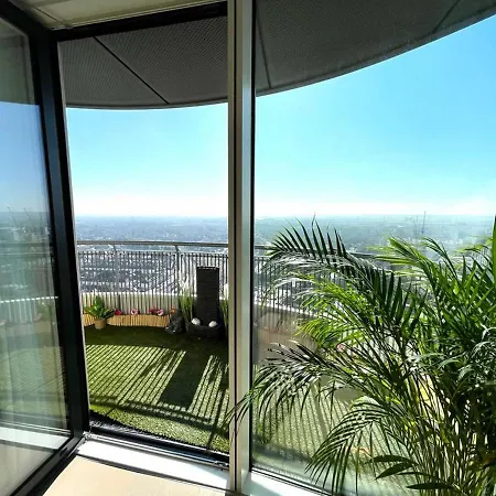 Apartment Stylish 1-bedroom With Stunning Views
