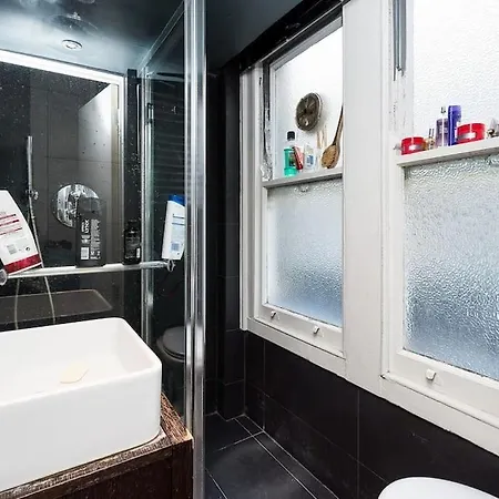 Chic Flat In Oxford Circus * London