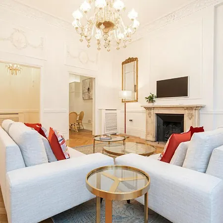 Beautiful Belgravia By Underthedoormat London