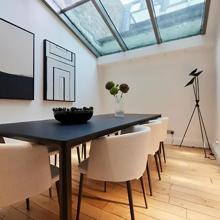 The Hyde Park Scenery - Elegant 4bdr House With Study *