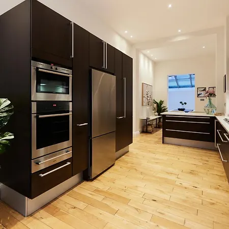 The Hyde Park Scenery - Elegant 4bdr House With Study London