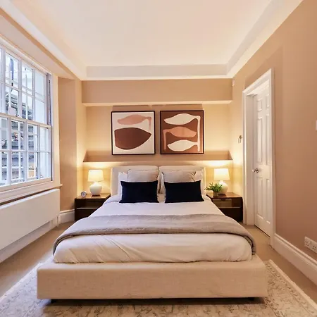 Apartment The Hyde Park Scenery - Elegant 4bdr House With Study *