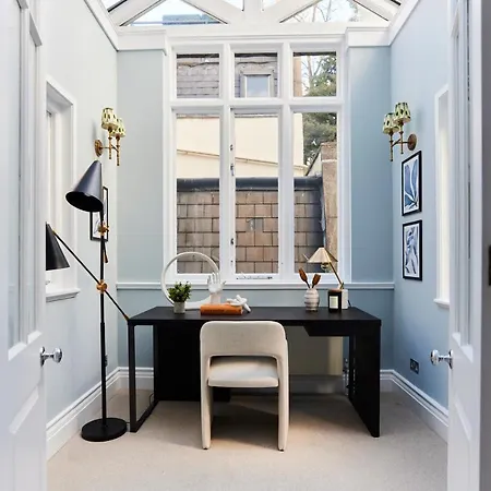 The Hyde Park Scenery - Elegant 4bdr House With Study * London