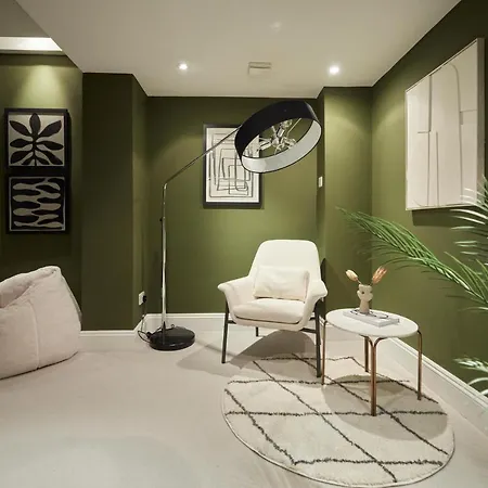 Apartment The Hyde Park Scenery - Elegant 4bdr House With Study *