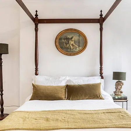 Apartamento Victorian Style W/ Four-poster Bed In Camden Town *