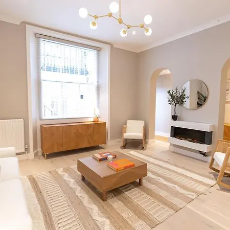 Elegance: A Symphony Of High-end Decor *