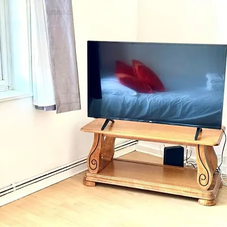 Vauxhall 1-bedroom Entire Apartment
