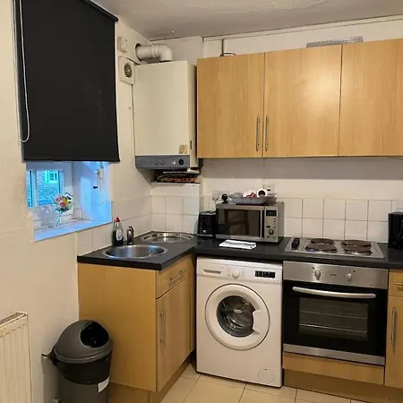 Vauxhall 1-bedroom Entire Apartment *