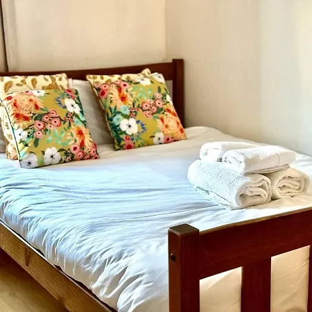 Apartment Vauxhall 1-bedroom Entire London