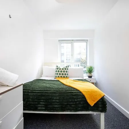 Apartment Spacious 3-bedroom Near London Museum Edgware