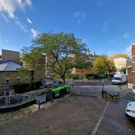 Waterloo - Zone 1 - Spacious One Bedroom Flat *