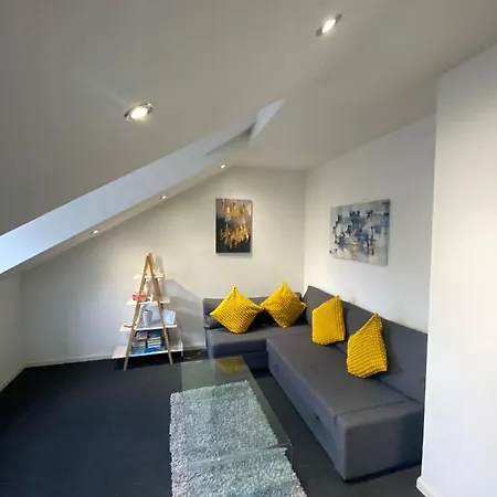 Apartment Impeccable 1-bed In Putney Village London