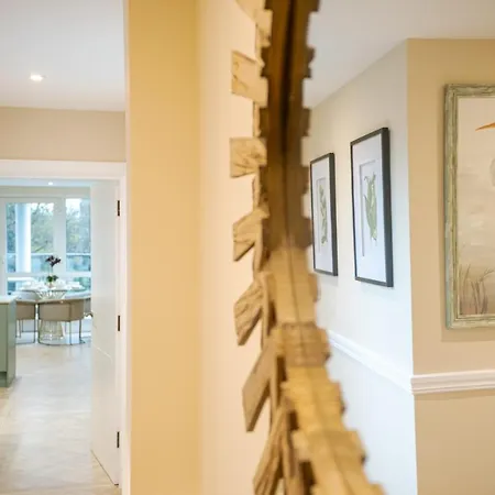 Modern 2 Bedroom Apartment With Ac In Chiswick *