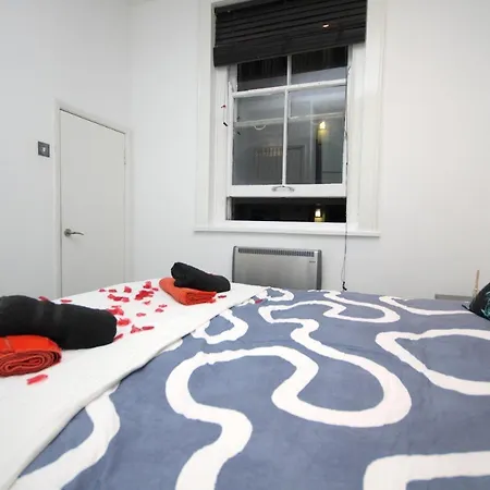 Chic Flat In Oxford Circus *