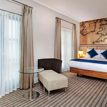 Doubletree By Hilton - Docklands Riverside London