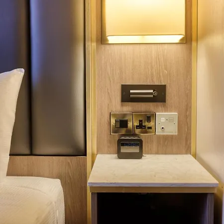 Doubletree By Hilton Angel Kings Cross 4*
