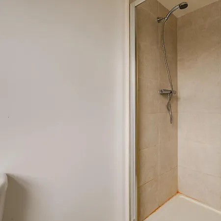 Guest house Astoria 3*