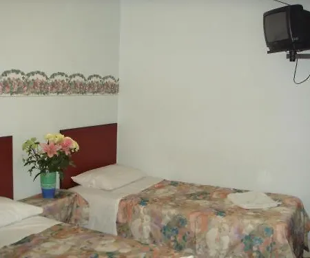 Regency Court Pensión