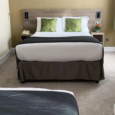 Kensington Gardens Hotel