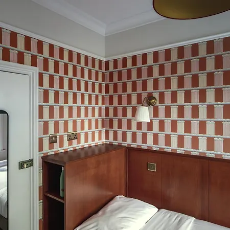 St. David's Paddington 2*