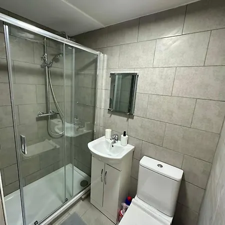 Stratford Guest house