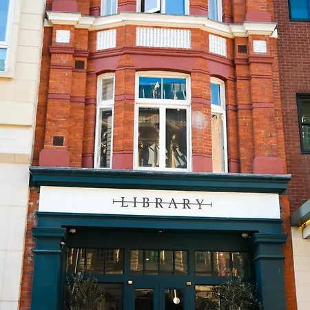 Library Hotel 4*
