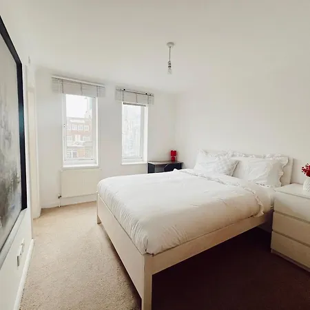 Homestay En-suite 5mins From Tower Bridge London