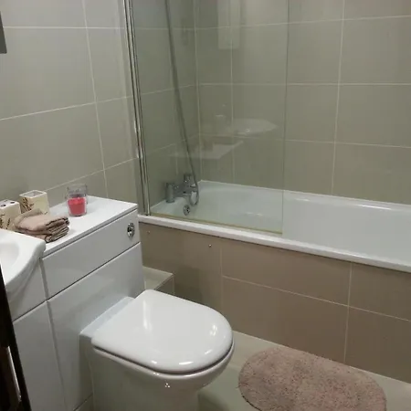Epsom Road Flat Croydon