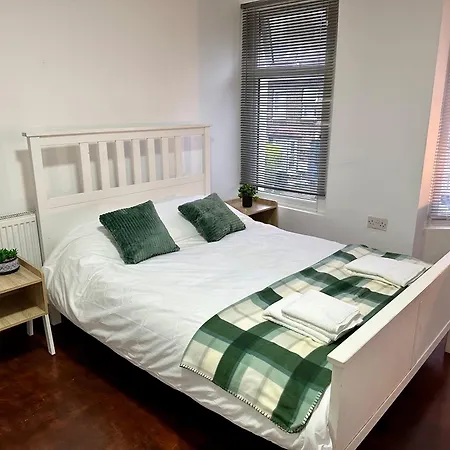 Stratford Guest house London
