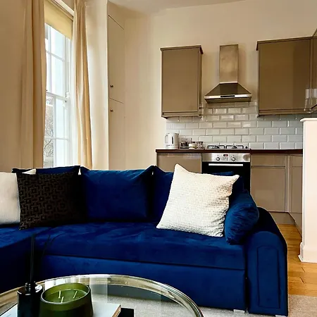 Stylish One Bedroom In The Heart Of Angel Apartament *