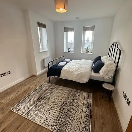 Apartment Stratford - Walk To Abba Voyage *