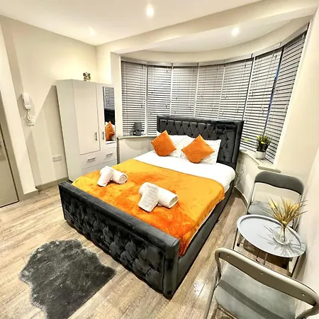 Gasthof Harrow Suites Ha3 London